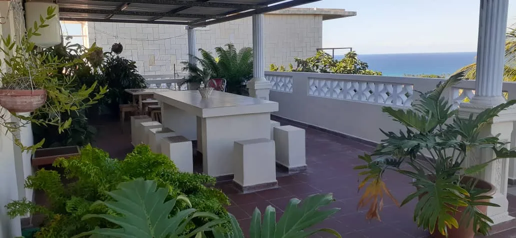 Casa El Mirador de Gbo, alojamiento familiar con piscina