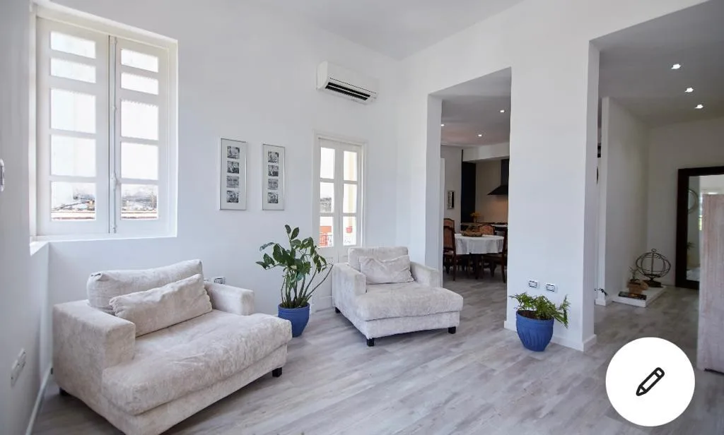 Departamento Bárbara amplio en el Vedado