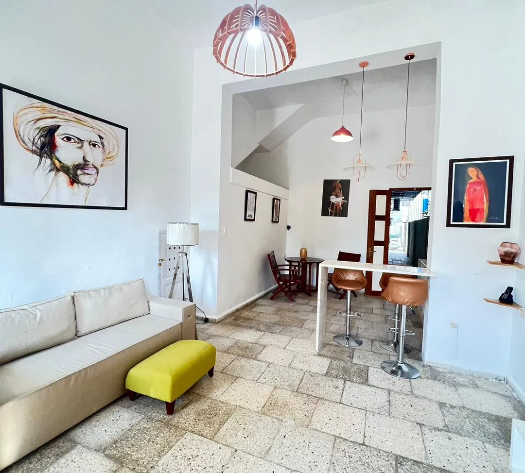 Casa Lily: Comodidad y Espacio en el Vedado