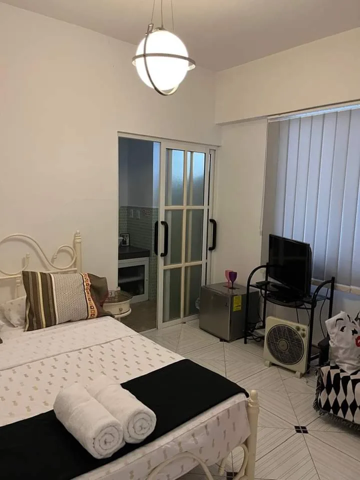 Apartamento minimalista con vista a la ciudad en el Vedado