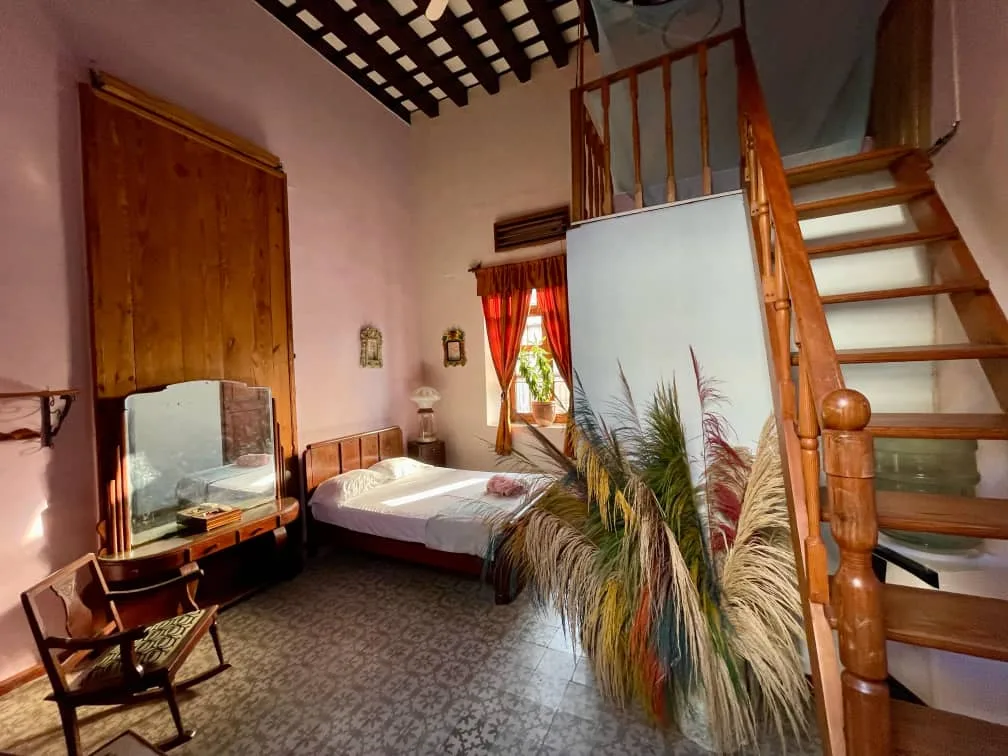 Casa Tali, hospedaje completo en Habana Vieja