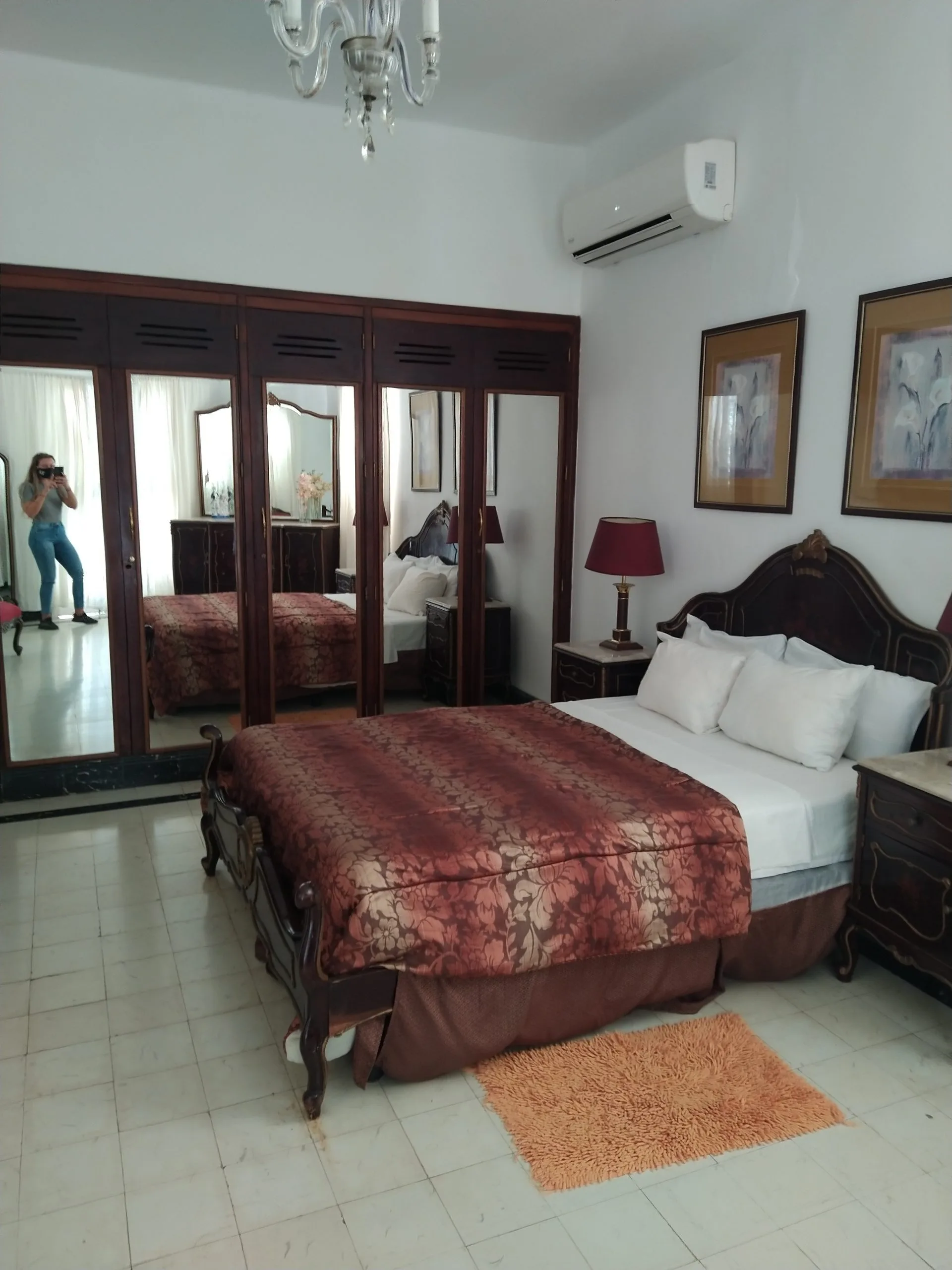 Casa Mirta Hernández: Lujo y Relax en el Vedado