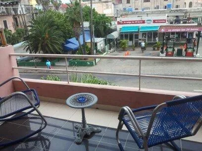 Apartamento Eduardo y Esther independiente en el Vedado