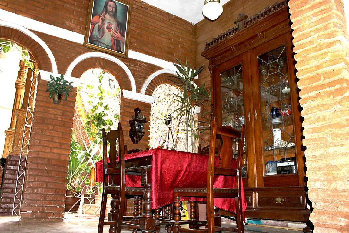 Hostal Fortaleza: vistas y confort en el corazón de Trinidad