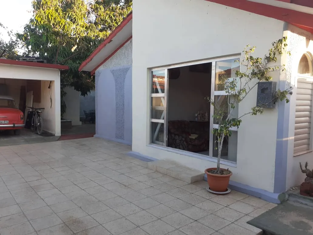 Hostal Ferraz con habitaciones climatizadas y todos los servicios necesarios