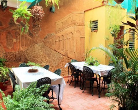 Hostal El Talismán: comodidad y servicios en Trinidad