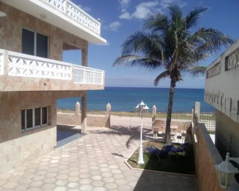 Casa Cristian, con 7 habitaciones y vistas al mar