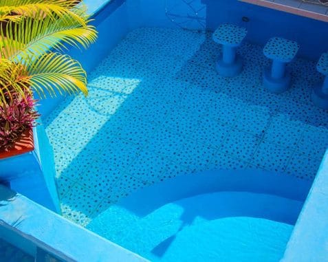 Hostal Leidy Laura céntrico con acceso a excursiones y actividades