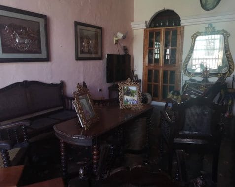 Hostal Rosahelena: encanto colonial y comodidad en Trinidad