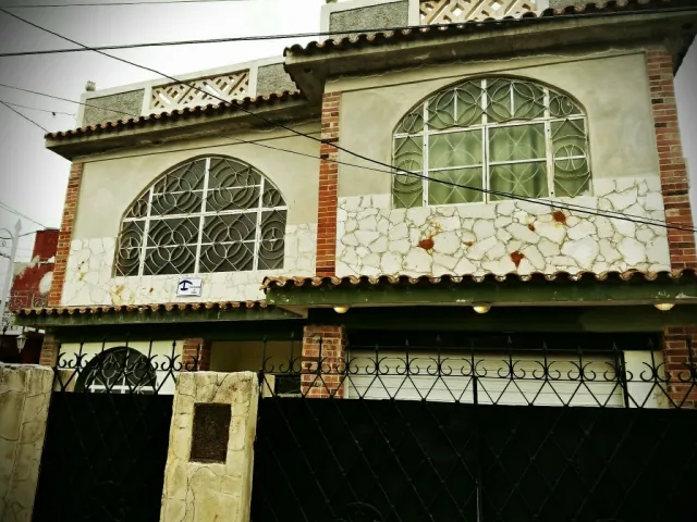 Casa Yudit: comodidad y piscina en Cojímar