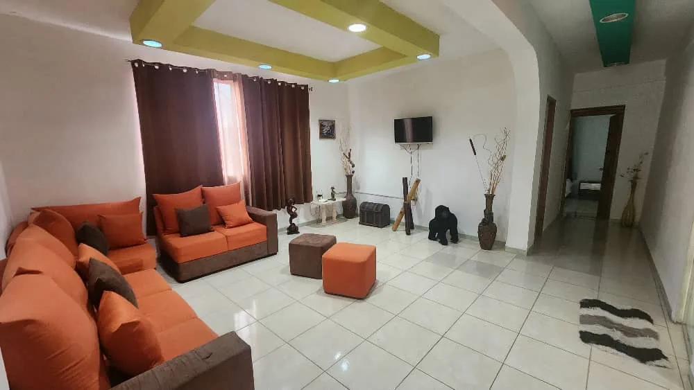 Casa Yudit: comodidad y piscina en Cojímar