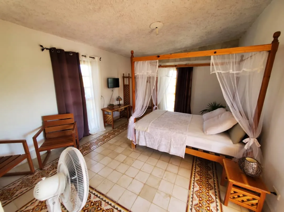Hostal Hispania Casa colonial en Playa Herradura
