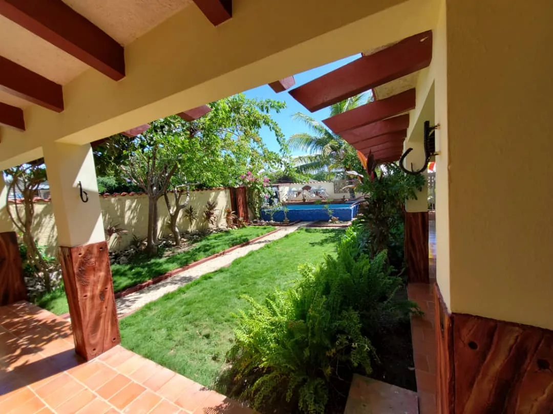 Hostal Hispania Casa colonial en Playa Herradura