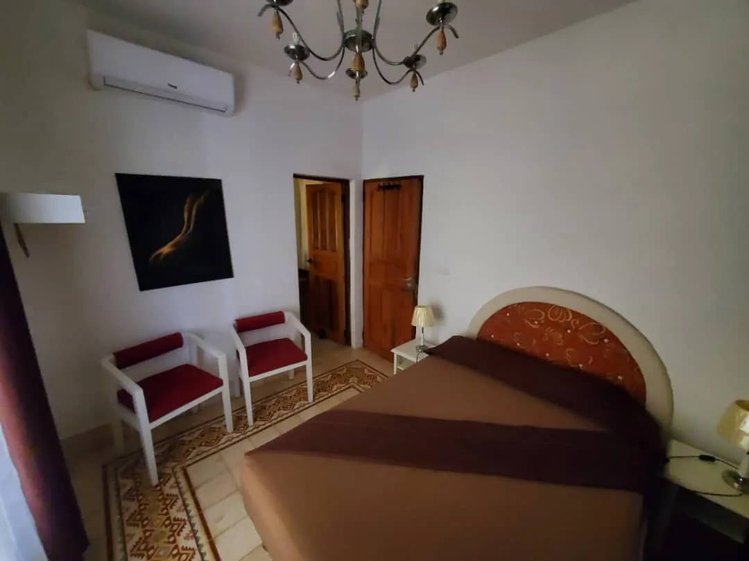 Hostal Hispania Casa colonial en Playa Herradura