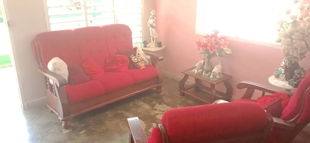 Casa Miriam, con 2 habitaciones y excursiones a los mejores destinos en Viñales