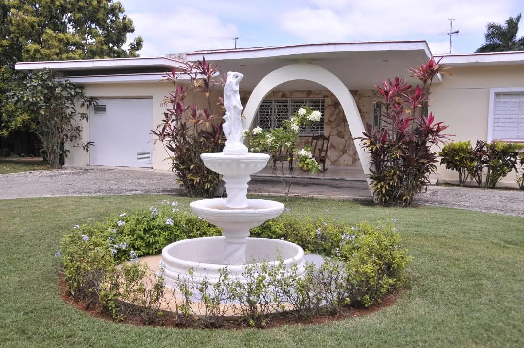 Casa Jorge del Busto – Alojamiento en Siboney