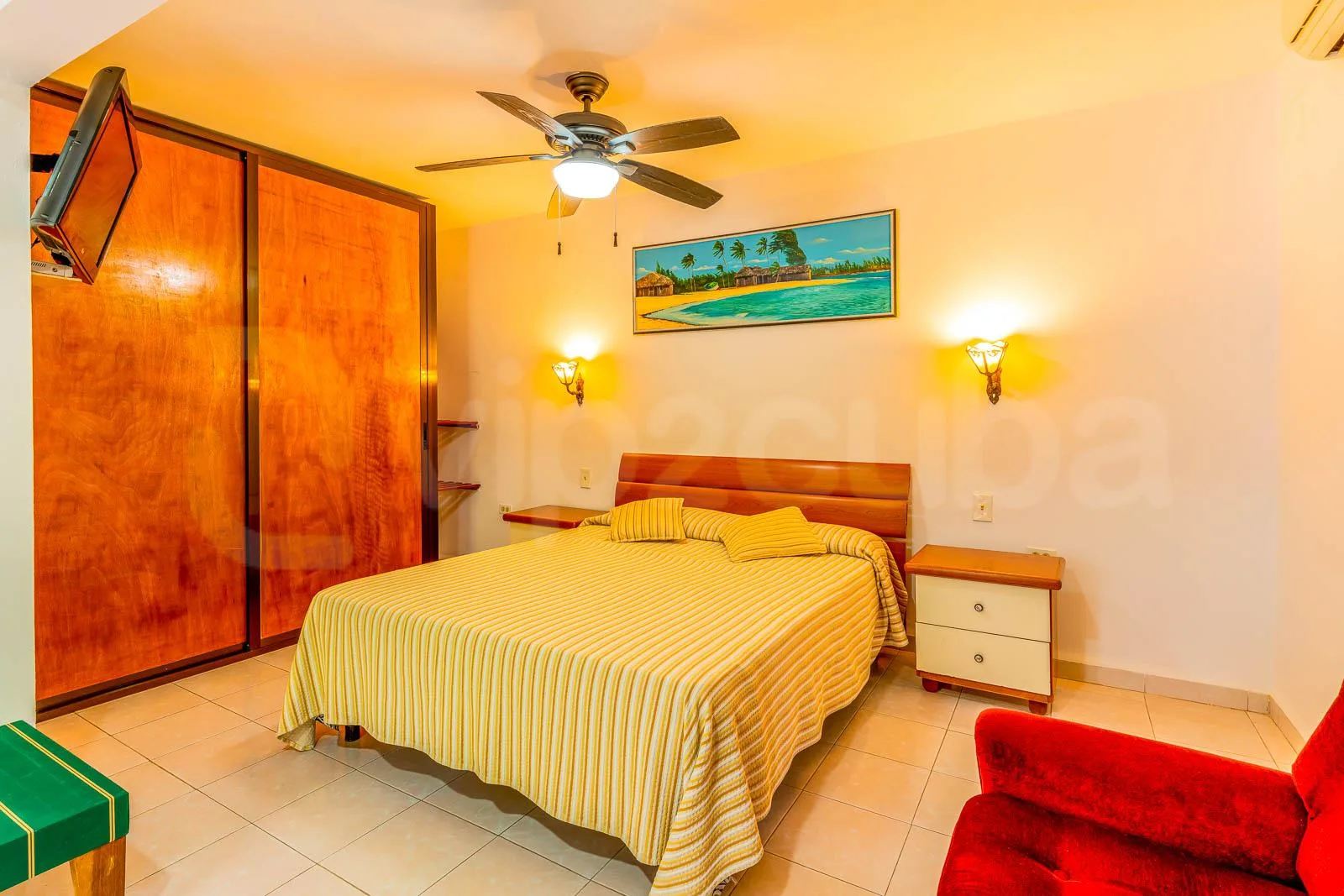 Villa Lusson – Alojamiento en La Habana (Flores)