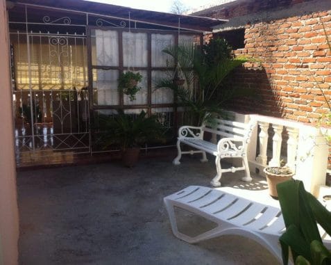 Casa Srta Maritza habitación independiente en Playa Herradura
