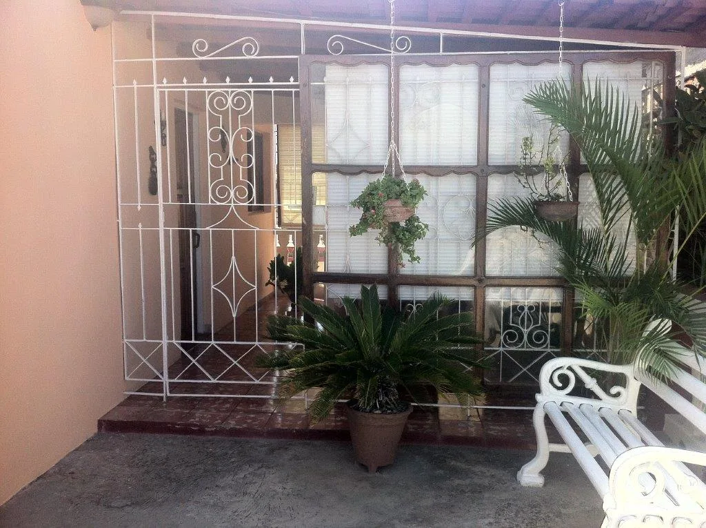 Casa Srta Maritza habitación independiente en Playa Herradura