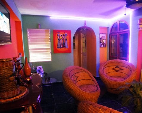 Casa Meylin alojamiento independiente en Centro Habana